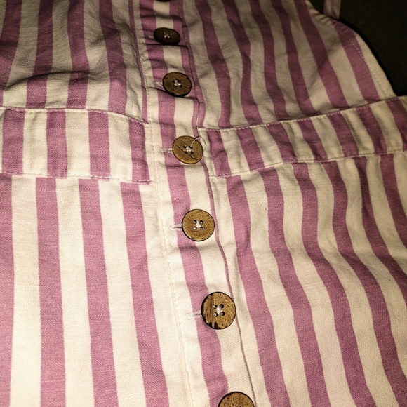 FOREVER 21 MEDIUM JR SHORTALL/OVERALL. - Picture 6 of 8